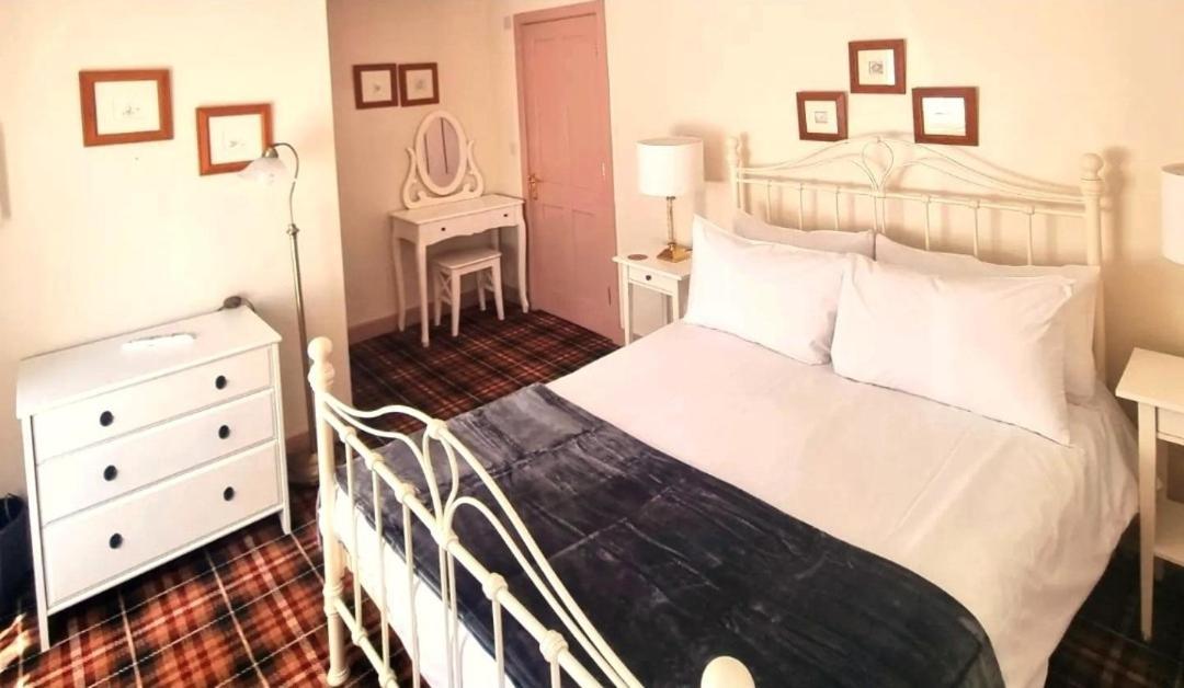 Oak Tree Rooms Ltd 布罗肯赫斯特 外观 照片